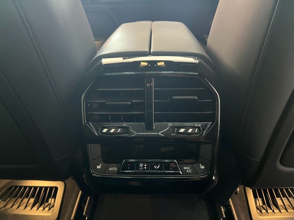 2022 BMW iX