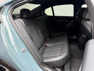 2024 BMW i5