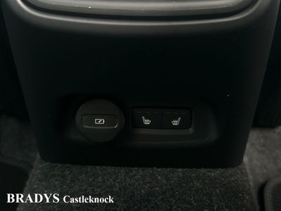2024 Volvo XC40