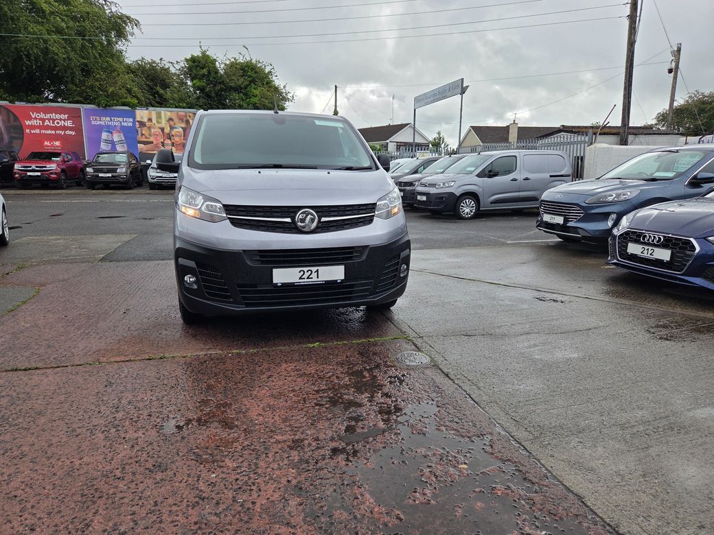 2022 Vauxhall Vivaro
