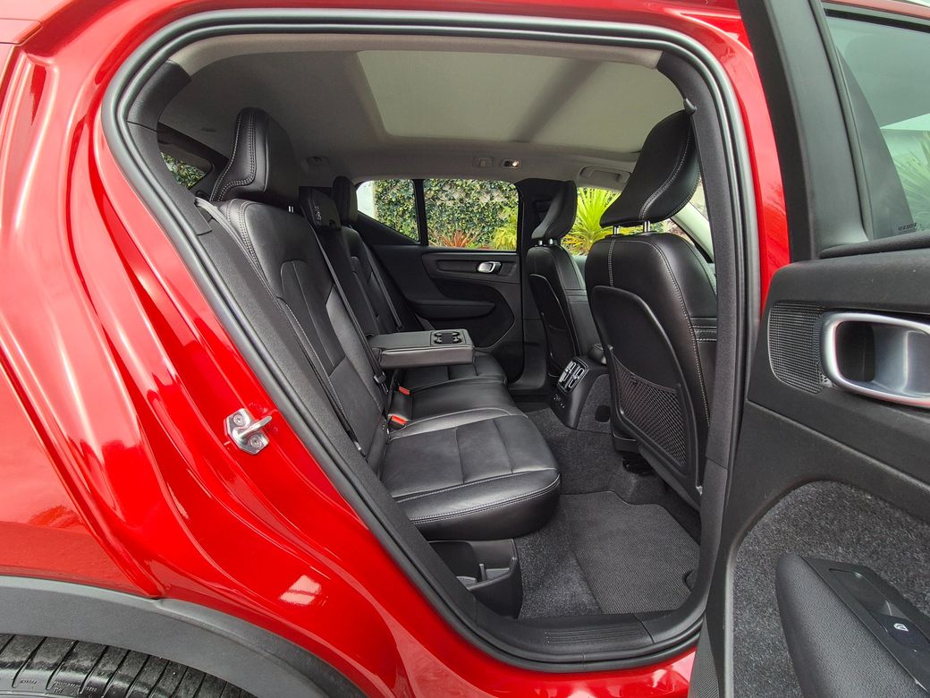2020 Volvo XC40