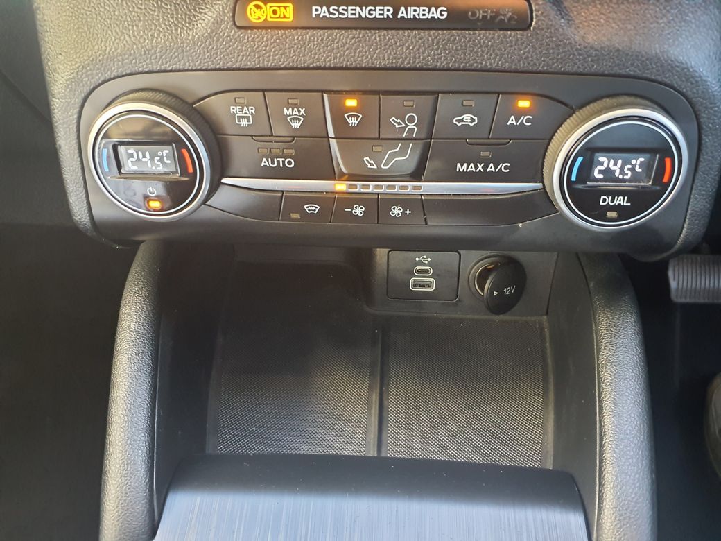 2022 Ford Kuga