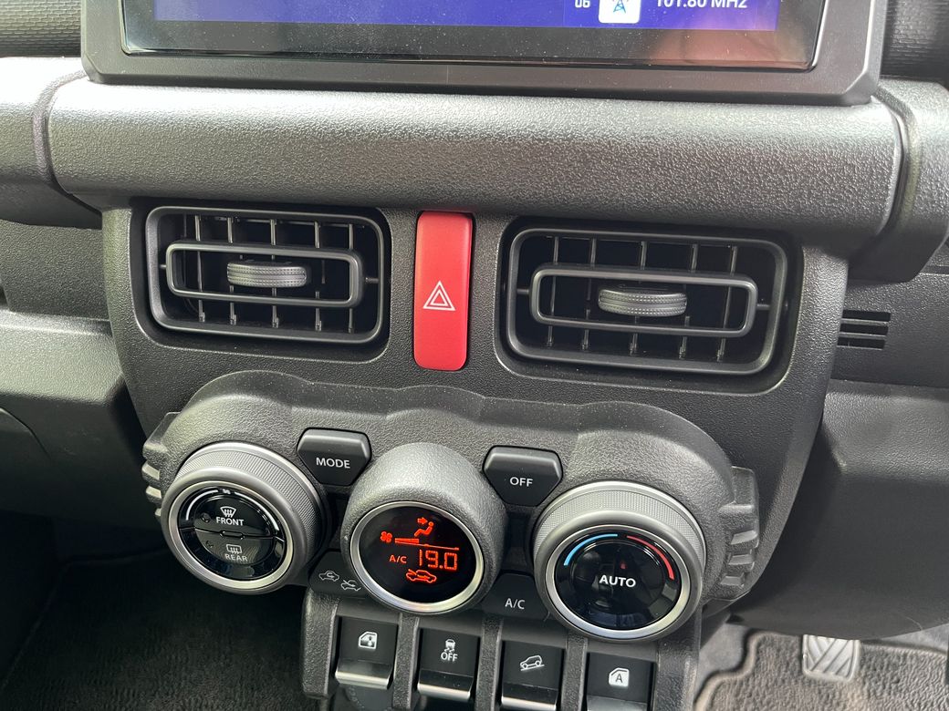 2023 Suzuki Jimny