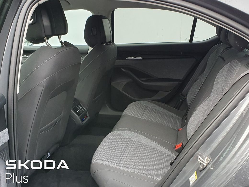 2025 Skoda Superb