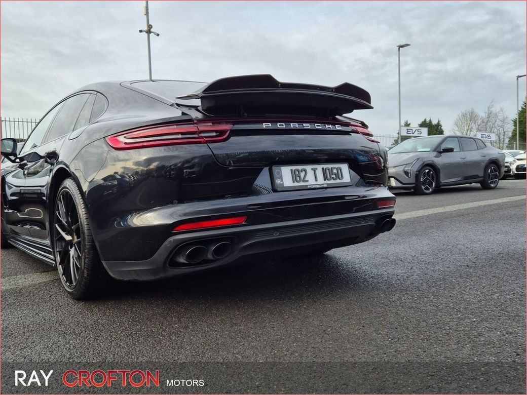2018 Porsche Panamera
