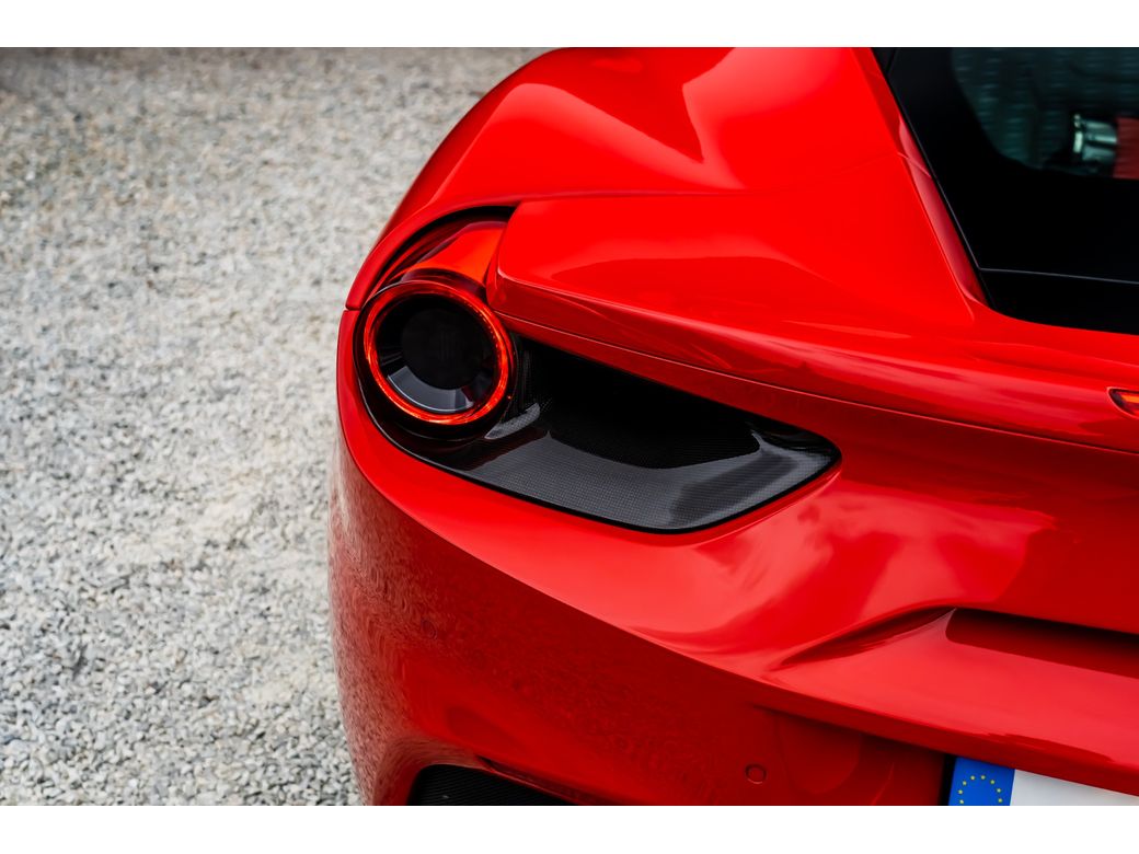 2017 Ferrari 488