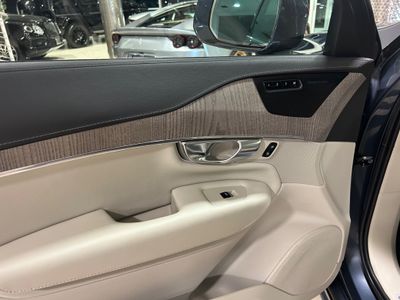 2023 Volvo XC90