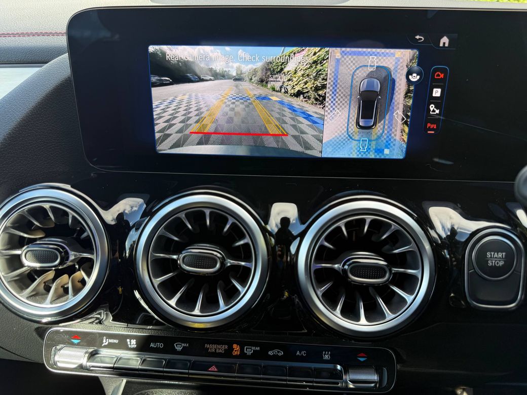 2025 Mercedes-Benz EQA
