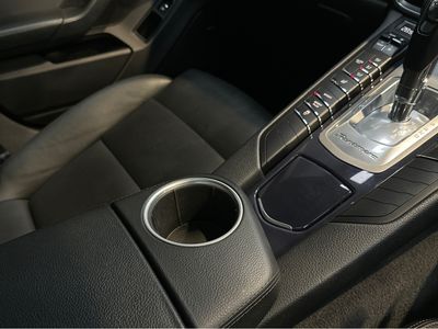 2016 Porsche Panamera