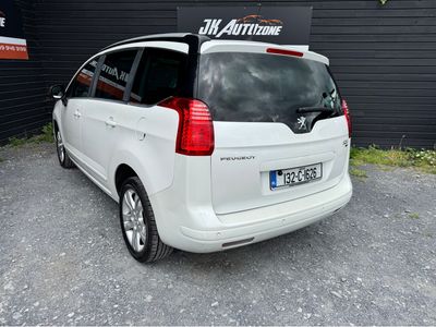 2013 Peugeot 5008