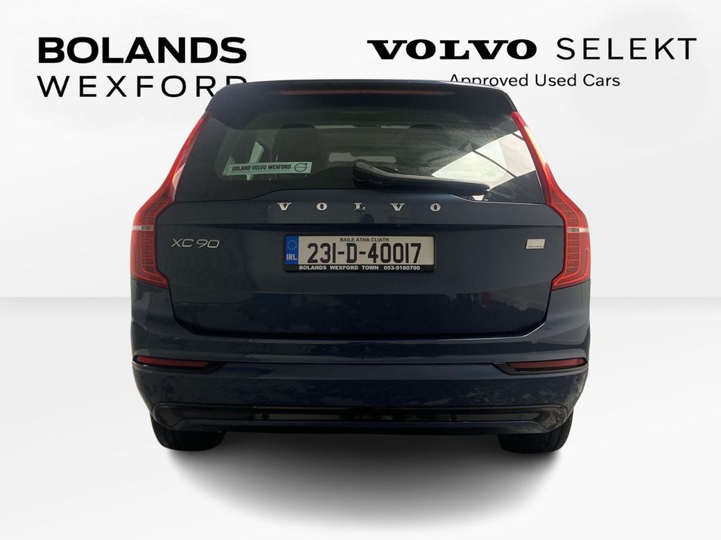 2023 Volvo XC90