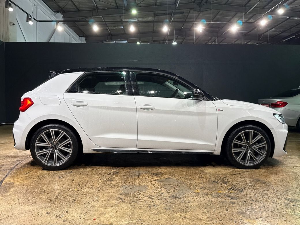 2023 Audi A1
