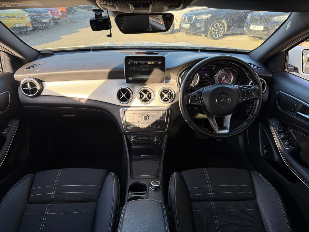 2016 Mercedes-Benz GLA 180