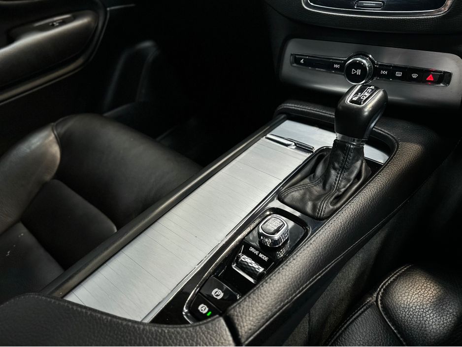 2017 Volvo XC90