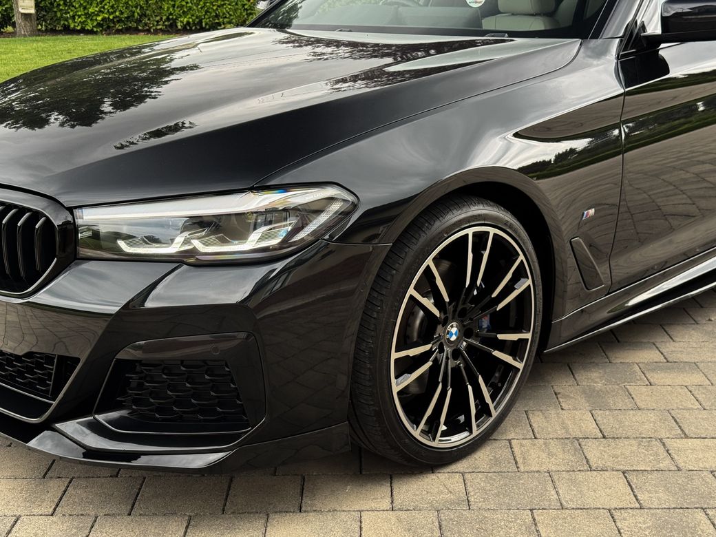 2022 BMW 5 Series