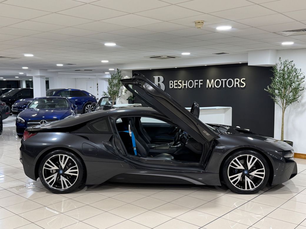 2014 BMW i8