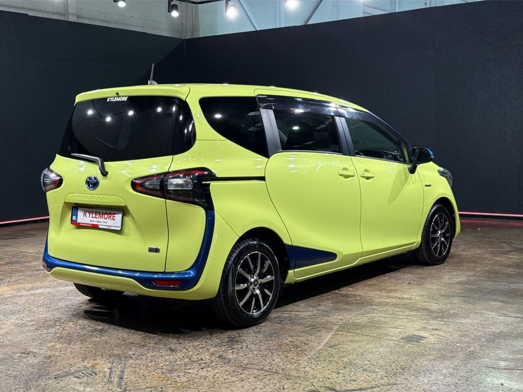 2016 Toyota Sienta