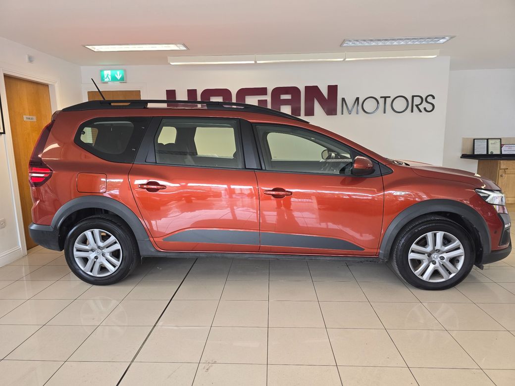 2022 Dacia Jogger