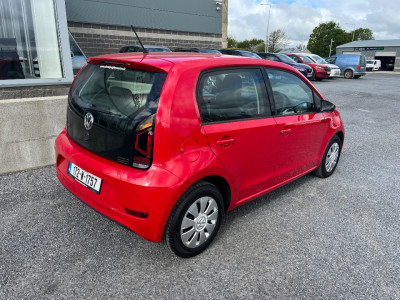 2017 Volkswagen up!