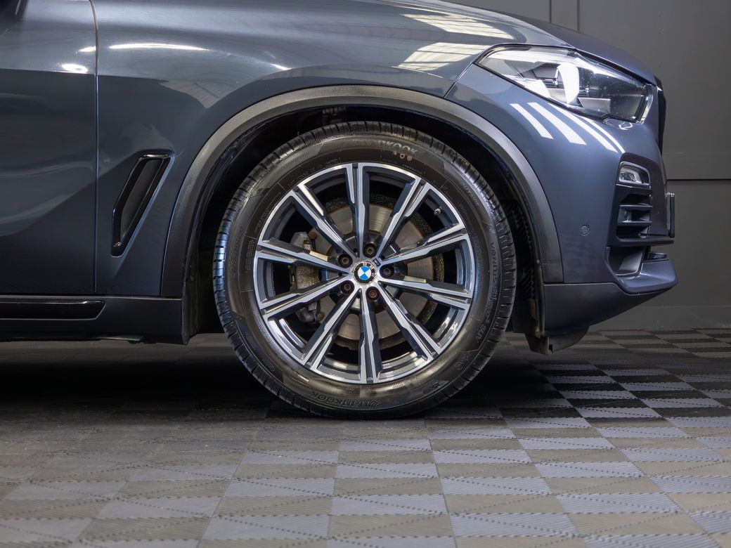2019 BMW X5