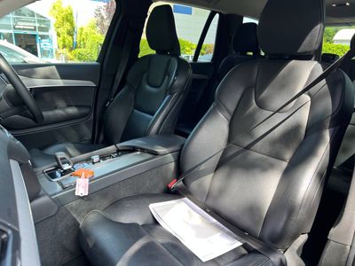 2022 Volvo XC90