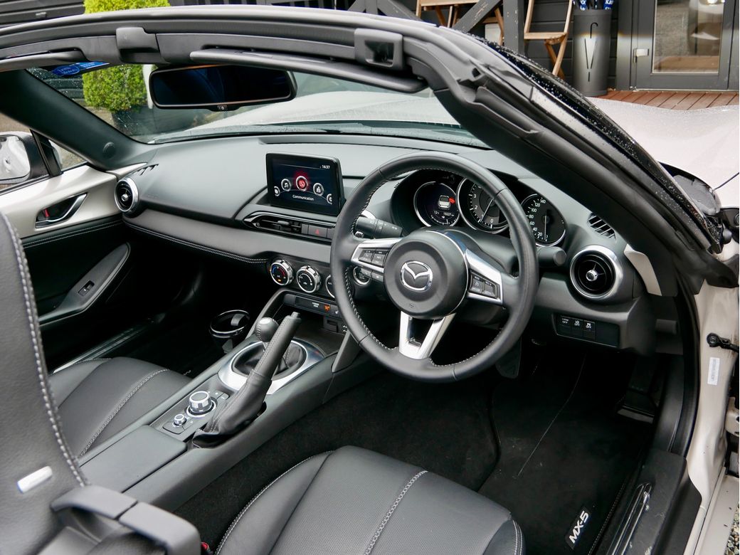 2023 Mazda MX-5
