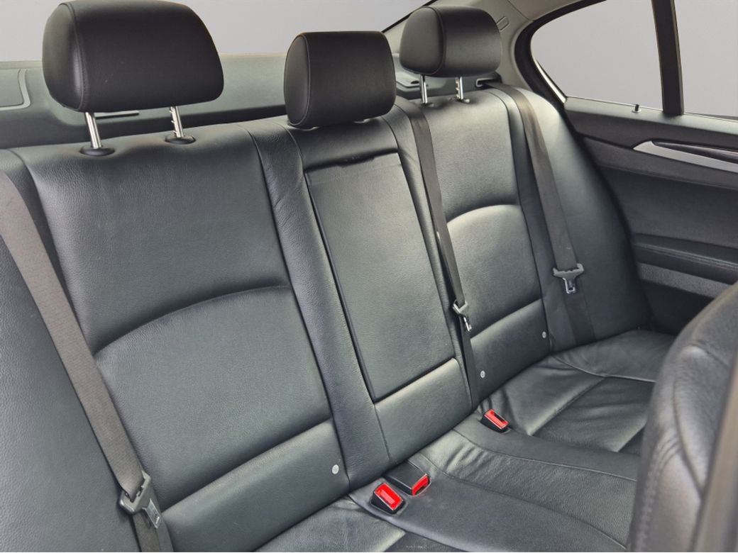 2010 BMW 5 Series