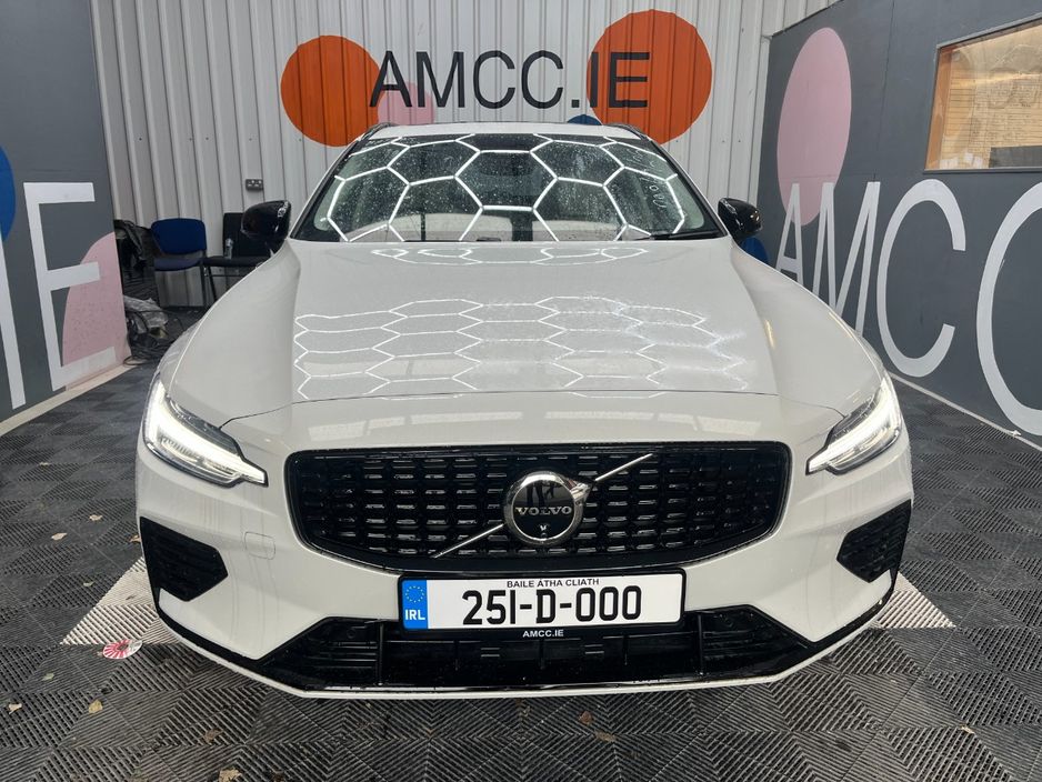 2025 Volvo V60