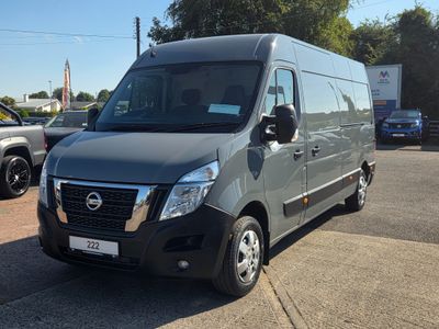 2022 Nissan Interstar
