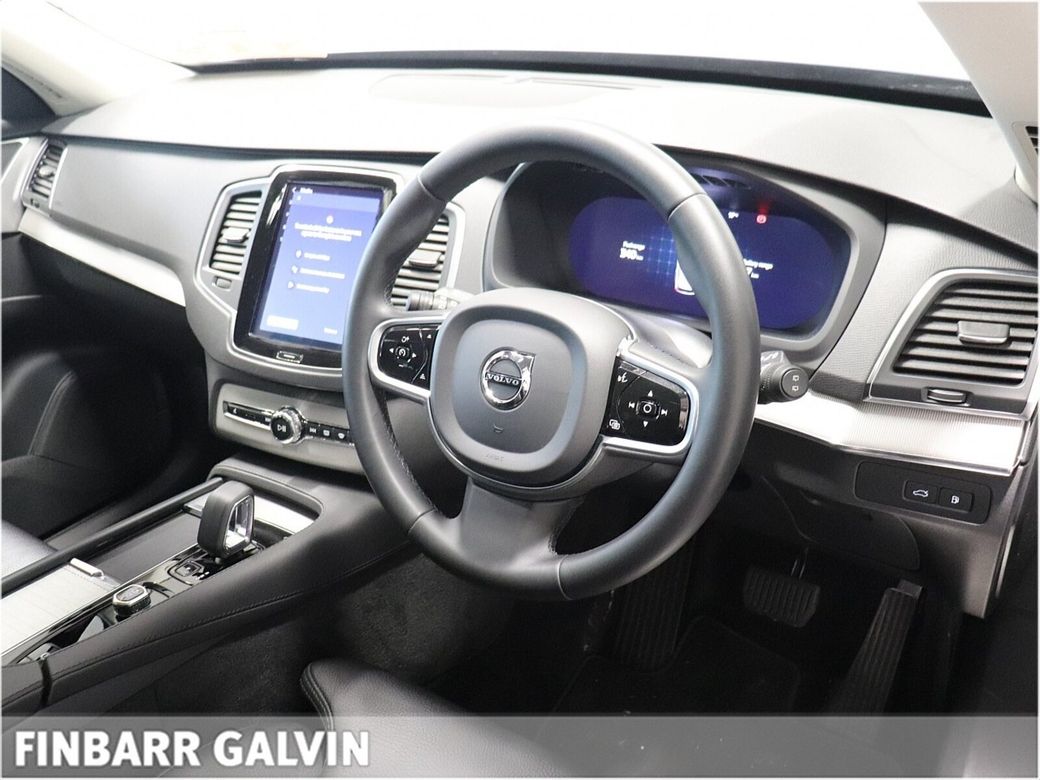 2022 Volvo XC90
