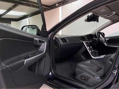 2018 Volvo V60