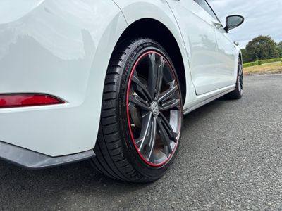 2018 Volkswagen Golf