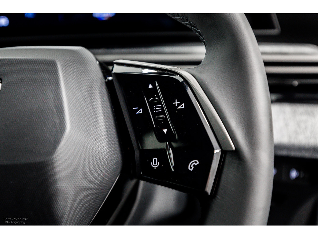 2025 Peugeot 5008