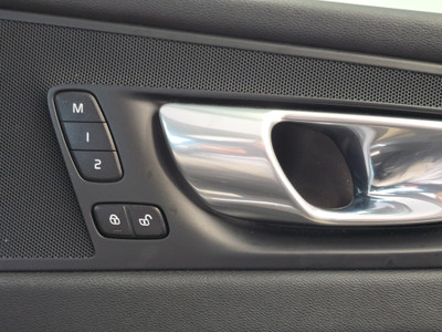 2023 Volvo XC60