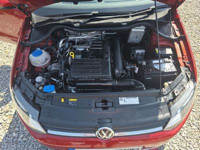 2015 Volkswagen Polo