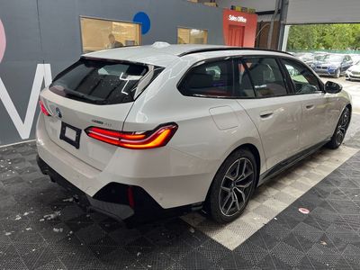2025 BMW i5