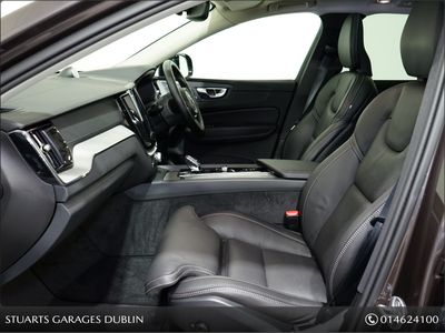 2025 Volvo XC60