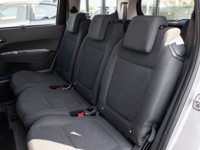 2016 Peugeot 5008