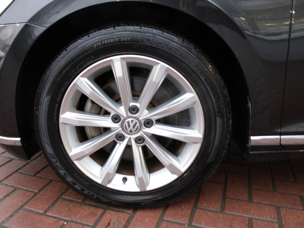 2018 Volkswagen Passat