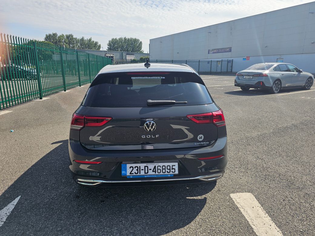 2023 Volkswagen Golf
