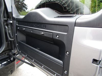 2023 Land Rover Defender