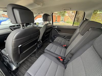 2017 Volkswagen Touran