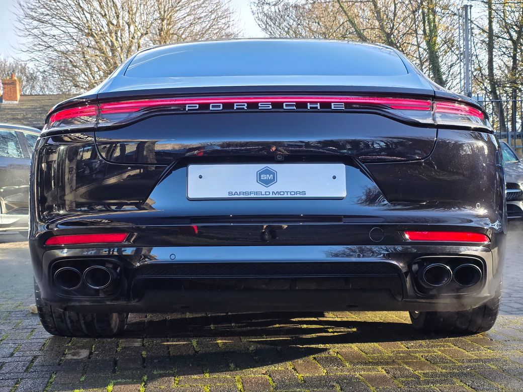 2023 Porsche Panamera