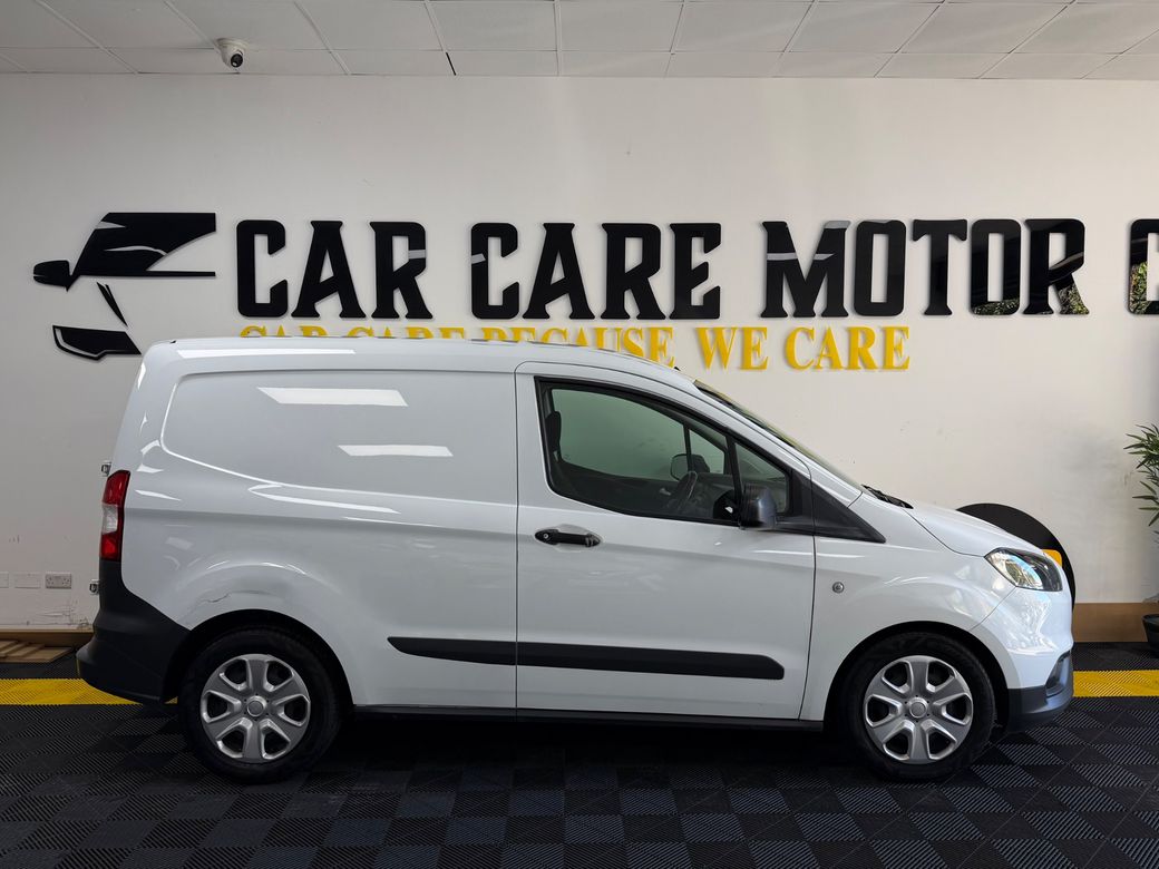 2022 Ford Transit Courier
