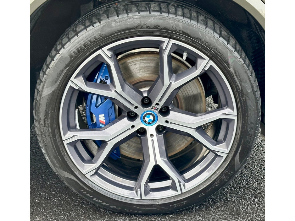 2025 BMW X5