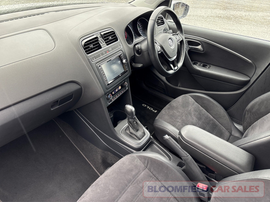 2017 Volkswagen Polo