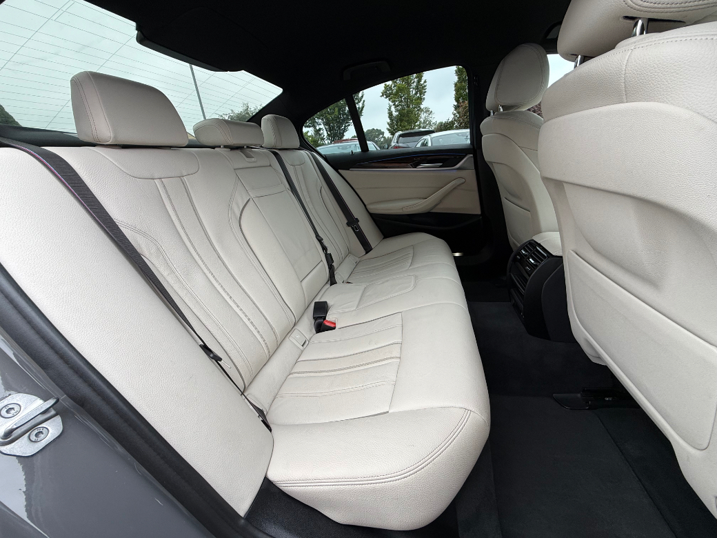 2022 BMW 5 Series