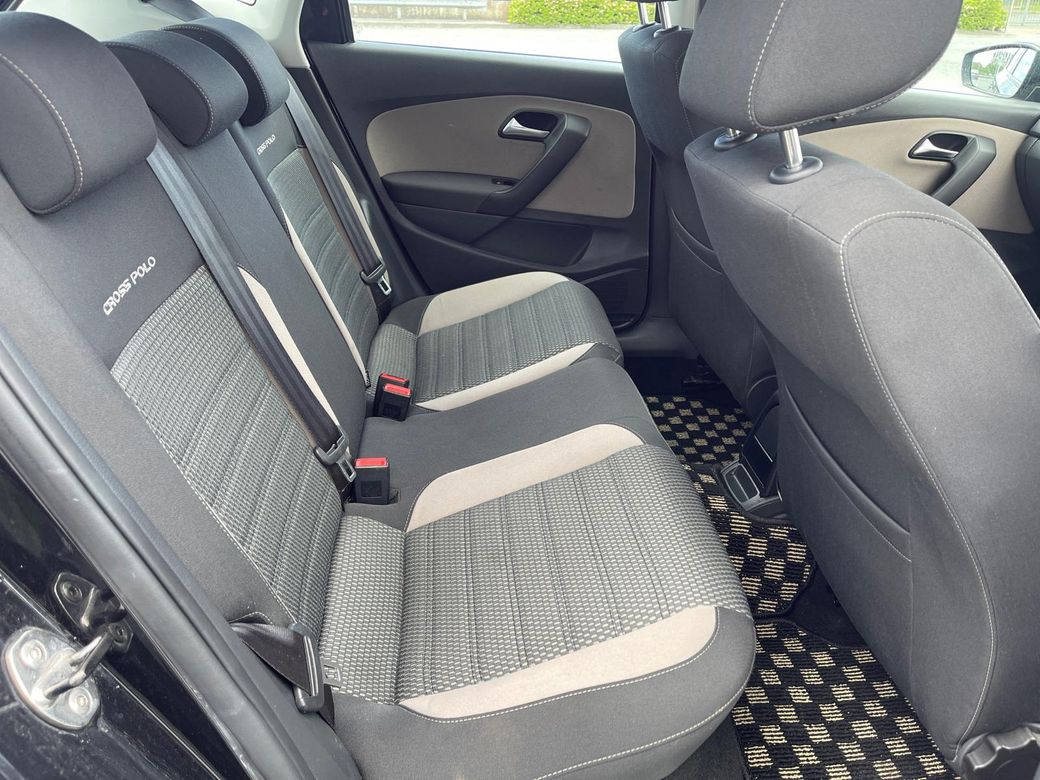 2013 Volkswagen Polo