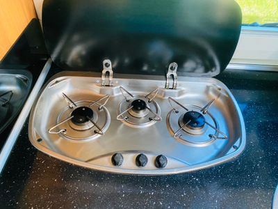 2013 HOBBY DRIVE  70 Q PREMIUM R.H.D MANUAL C1 REQUIRED 