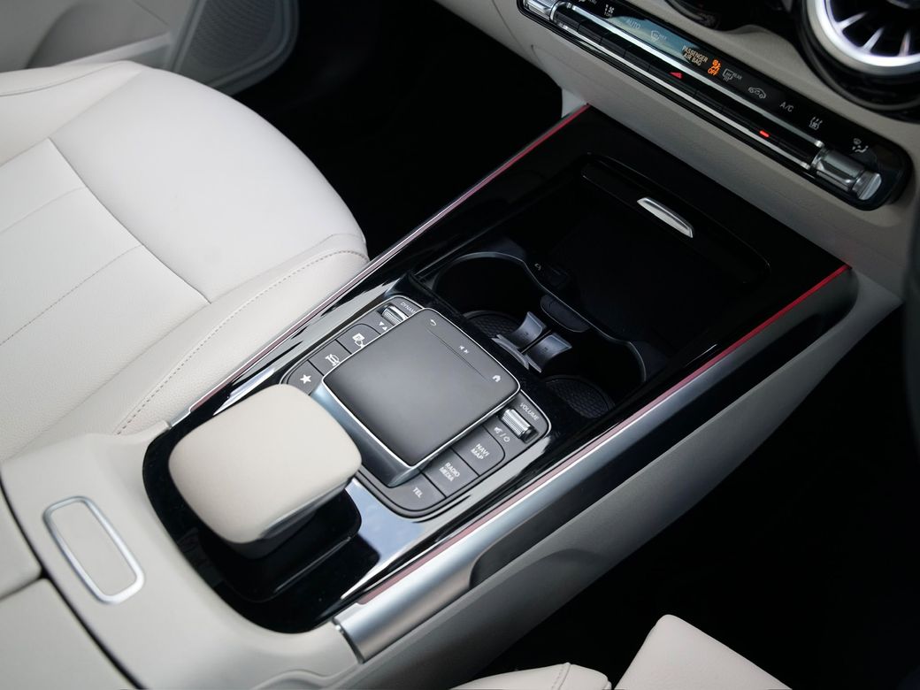 2023 Mercedes-Benz EQB